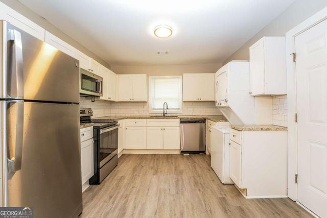 1174 Dolphin Drive SW, Atlanta, GA 30311