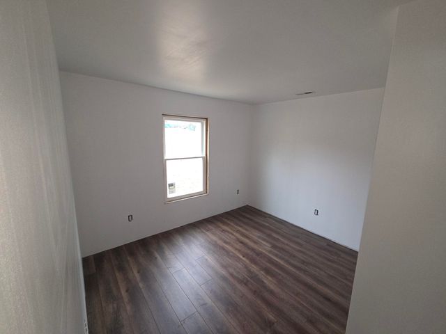 00 Peeled Oak, Owingsville, KY 40360