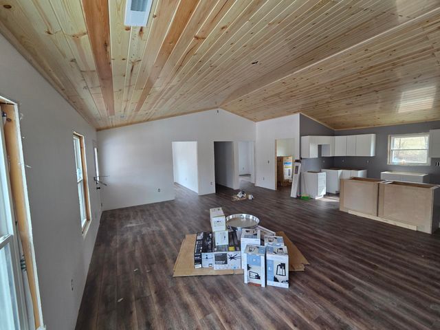 00 Peeled Oak, Owingsville, KY 40360