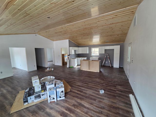 00 Peeled Oak, Owingsville, KY 40360