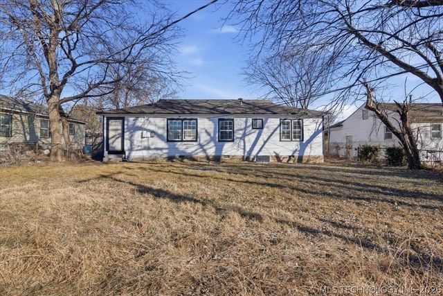 6710 E Independence Place, Tulsa, OK 74115