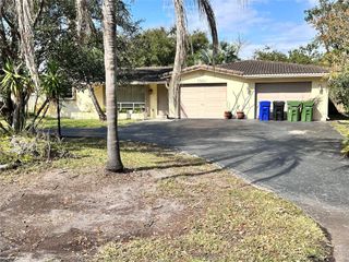 1301 NW 46th Street, Fort Lauderdale, FL 33309