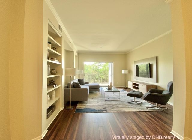 6000 Shepherd Mountain CV 315, Austin, TX 78730