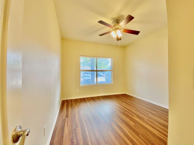 6000 Shepherd Mountain CV 315, Austin, TX 78730