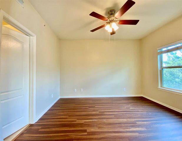 6000 Shepherd Mountain CV 315, Austin, TX 78730