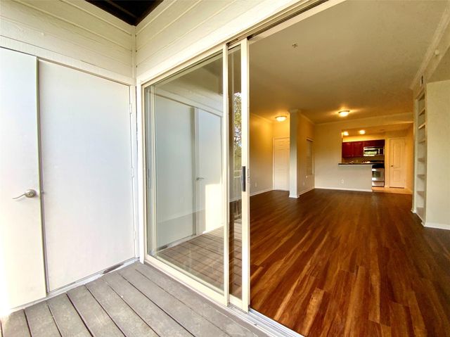 6000 Shepherd Mountain CV 315, Austin, TX 78730