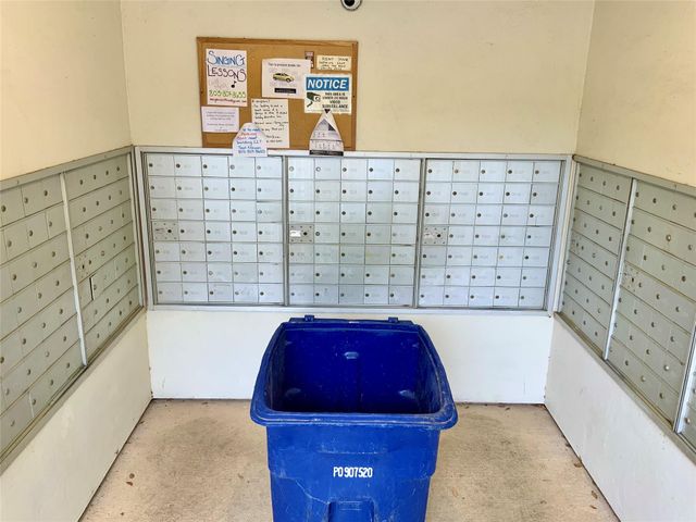 6000 Shepherd Mountain CV 315, Austin, TX 78730