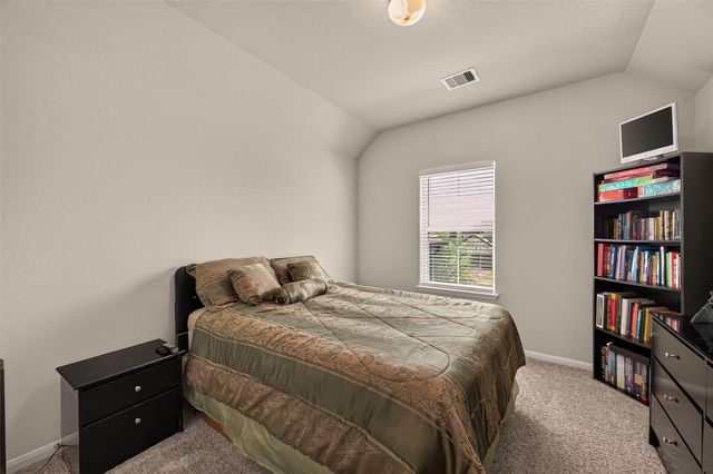 1914 Walnut Green Circle, Rosenberg, TX 77471