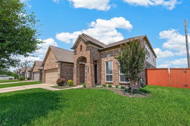 1914 Walnut Green Circle, Rosenberg, TX 77471