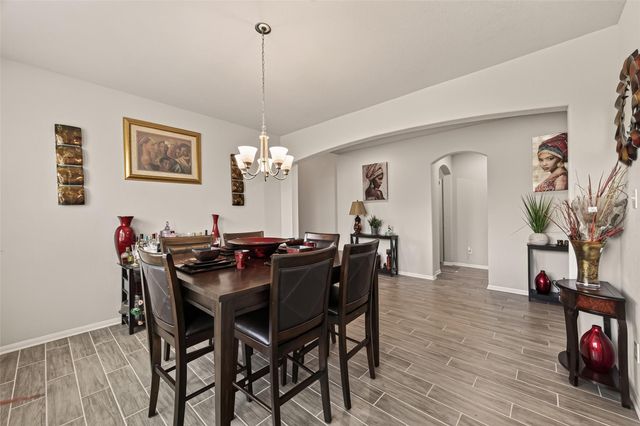 1914 Walnut Green Circle, Rosenberg, TX 77471
