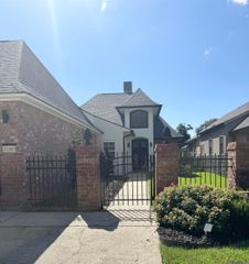 21065 Waterfront East Dr, Maurepas, LA 70449