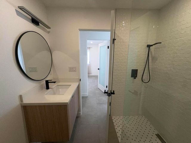 2175 N Sandra Road, Palm Springs, CA 92262
