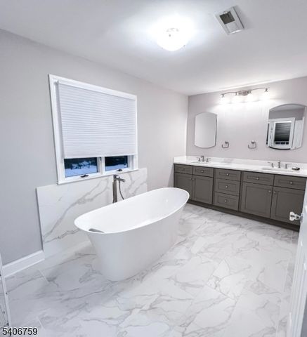 2 Constitution Way, Readington Twp., NJ 08822