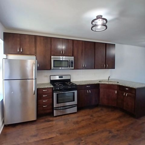 4876 W Armitage Avenue 3F, Chicago, IL 60639