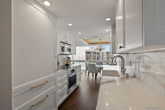 1710 Avenida del Mundo 1501, Coronado, CA 92118