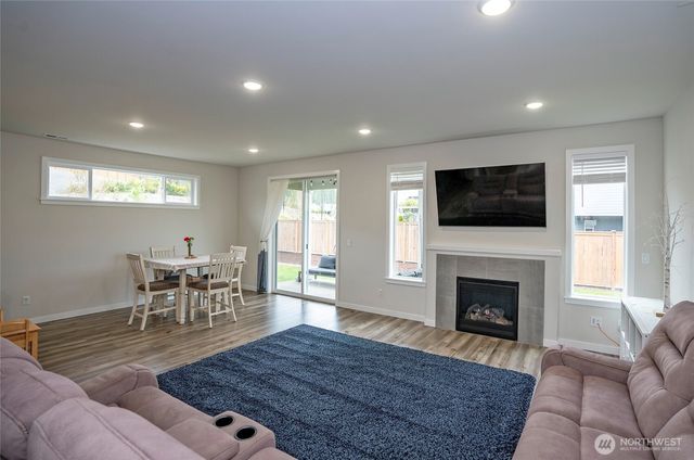 3843 SW Sylvia Court, Port Orchard, WA 98367