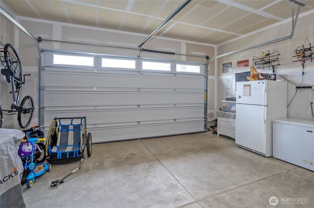 3843 SW Sylvia Court, Port Orchard, WA 98367