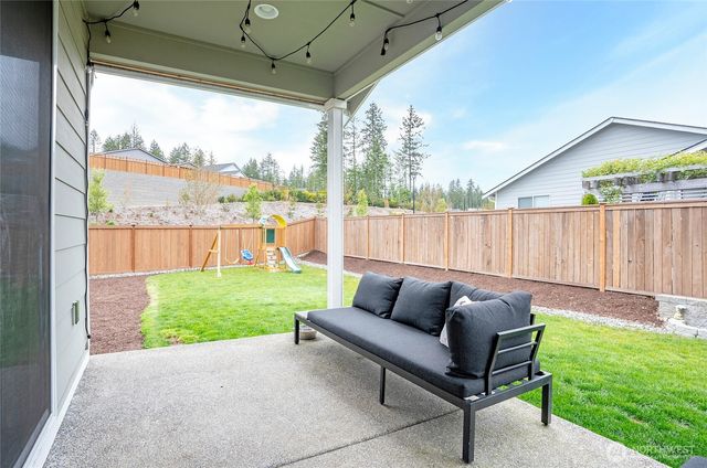 3843 SW Sylvia Court, Port Orchard, WA 98367
