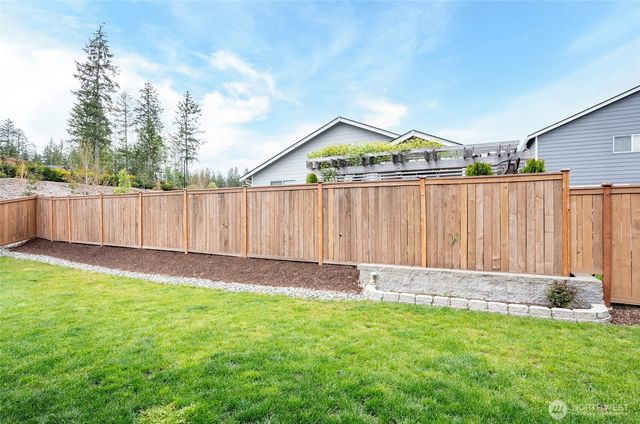 3843 SW Sylvia Court, Port Orchard, WA 98367