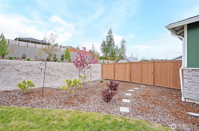 3843 SW Sylvia Court, Port Orchard, WA 98367