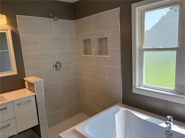 1285 Hadcock Road, Brunswick, OH 44212