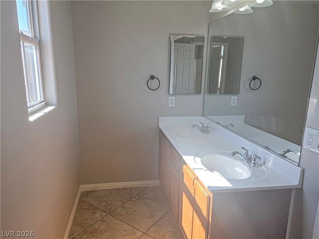 6505 Setting Moon Street, North Las Vegas, NV 89084