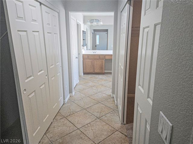 6505 Setting Moon Street, North Las Vegas, NV 89084