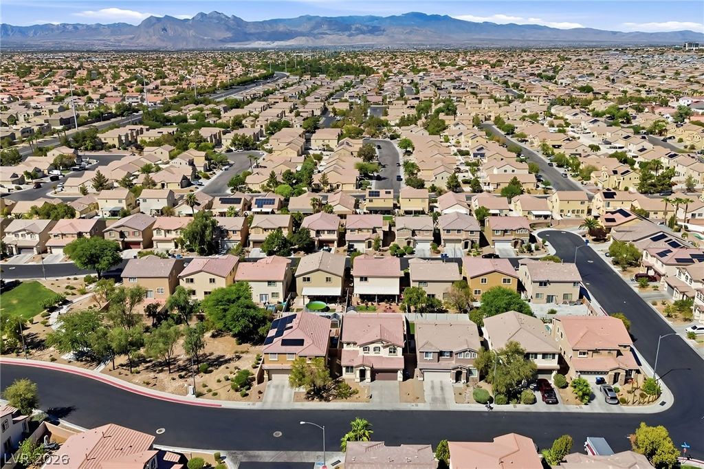6505 Setting Moon Street, North Las Vegas, NV 89084 — photo 5