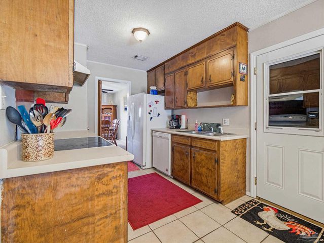 8375 Strasburg Rd, Pensacola, FL 32514