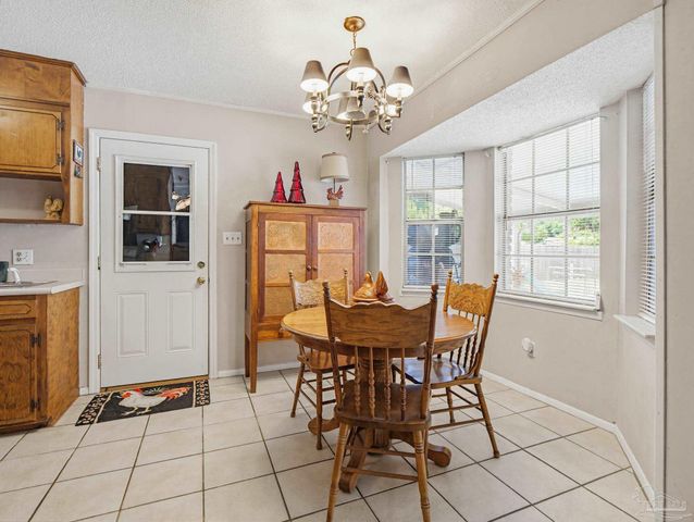 8375 Strasburg Rd, Pensacola, FL 32514