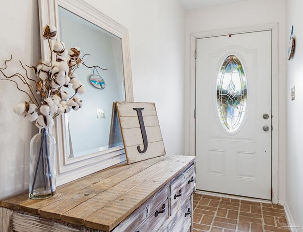 8375 Strasburg Rd, Pensacola, FL 32514