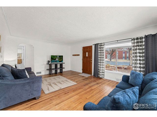 113 S 4th Ave, Brighton, CO 80601