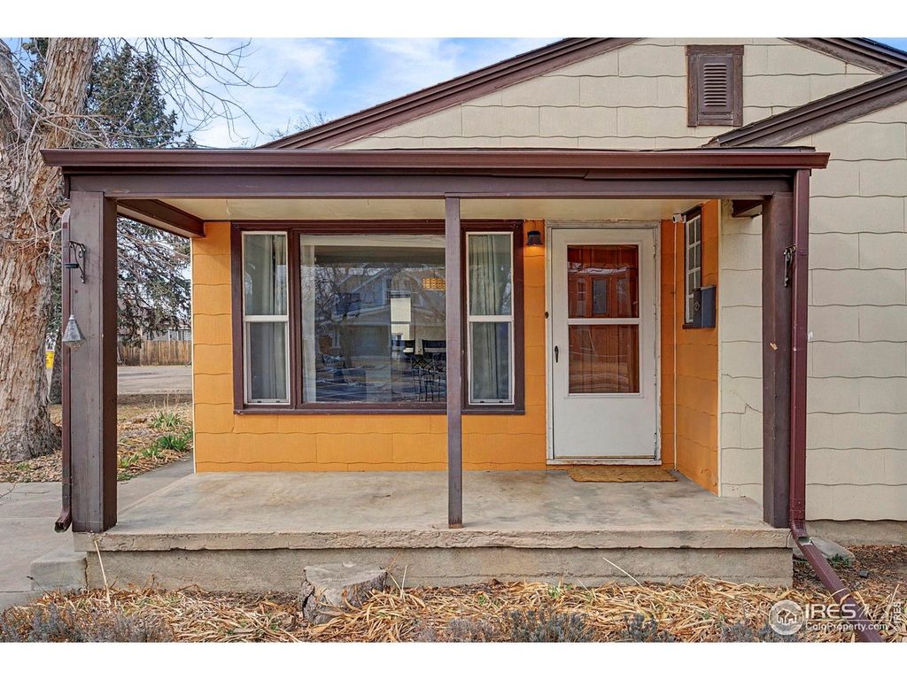 113 S 4th Ave, Brighton, CO 80601