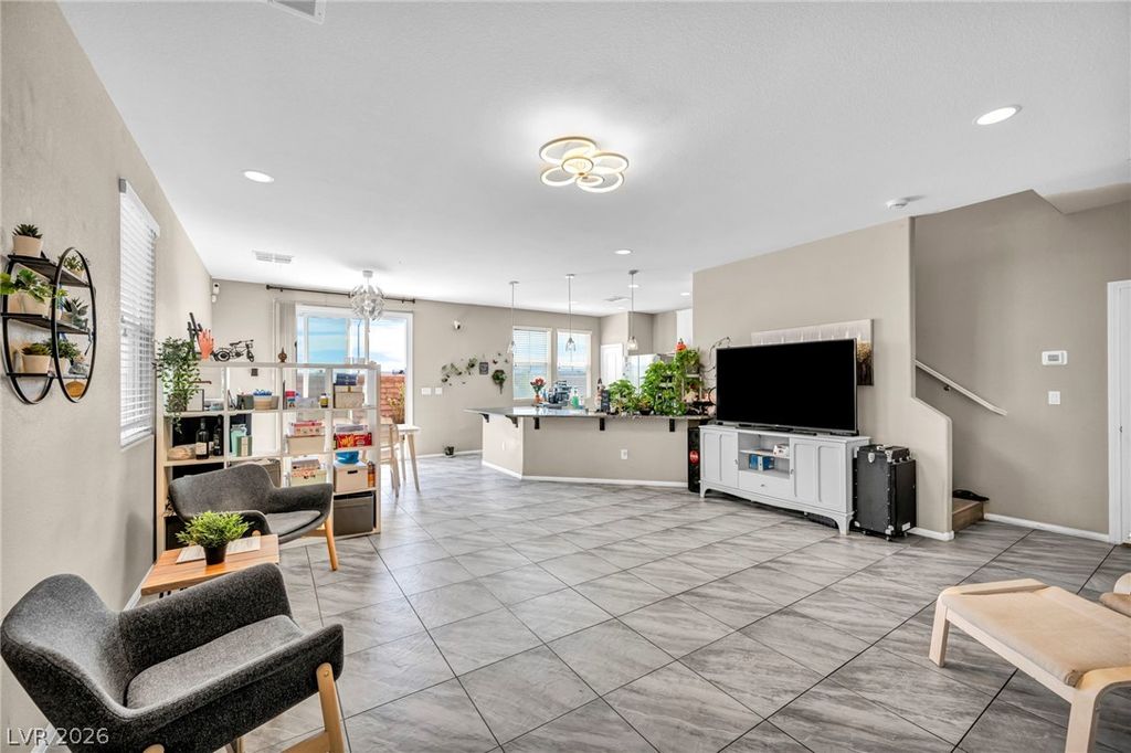 10656 Summerbell Street, Las Vegas, NV 89179 — photo 5