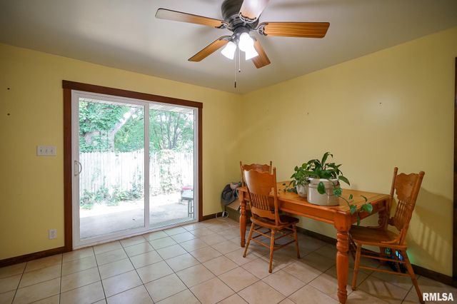 1316 E BEACH Street, Peoria, IL 61615