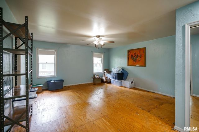 1316 E BEACH Street, Peoria, IL 61615