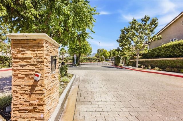 2862 Peppertree, Pomona, CA 91767