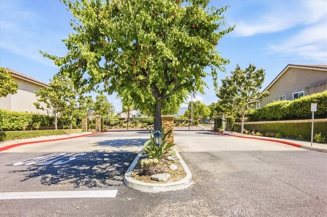 2862 Peppertree, Pomona, CA 91767