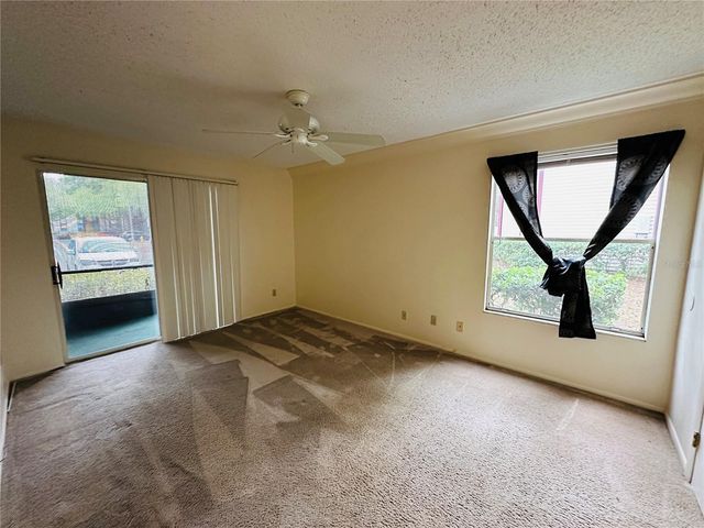 1568 NANTUCKET COURT 1302, Palm Harbor, FL 34683