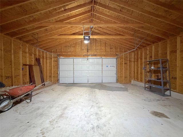 614 Red Oak Woods, Canyon Lake, TX 78133