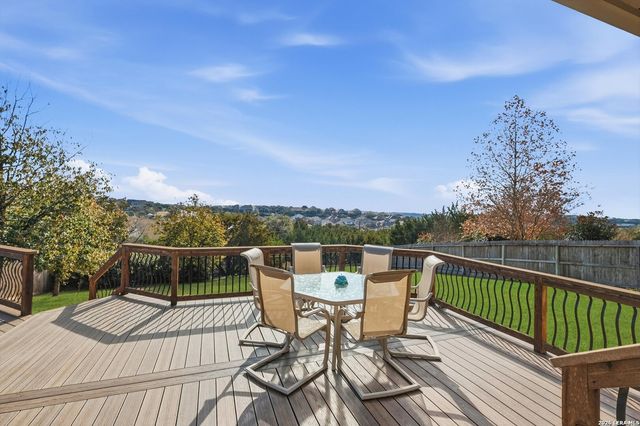 2814 Running Fawn, San Antonio, TX 78261