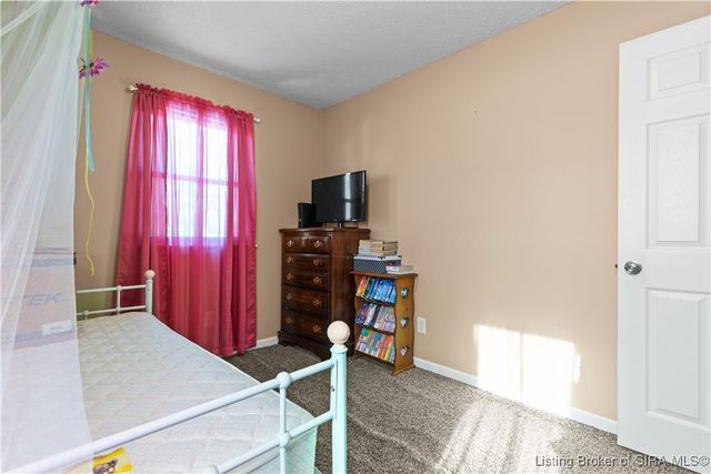 1242 Firwood Court, Jeffersonville, IN 47130