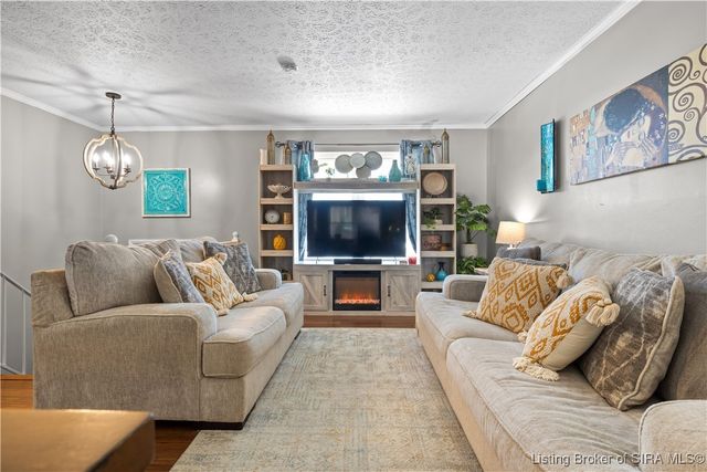 1242 Firwood Court, Jeffersonville, IN 47130