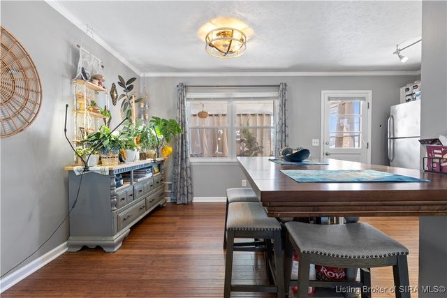 1242 Firwood Court, Jeffersonville, IN 47130