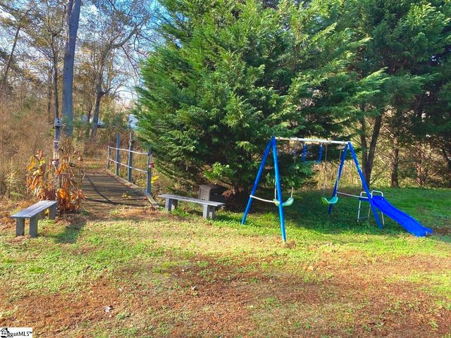 1080 Miller Farm Road, Inman, SC 29349