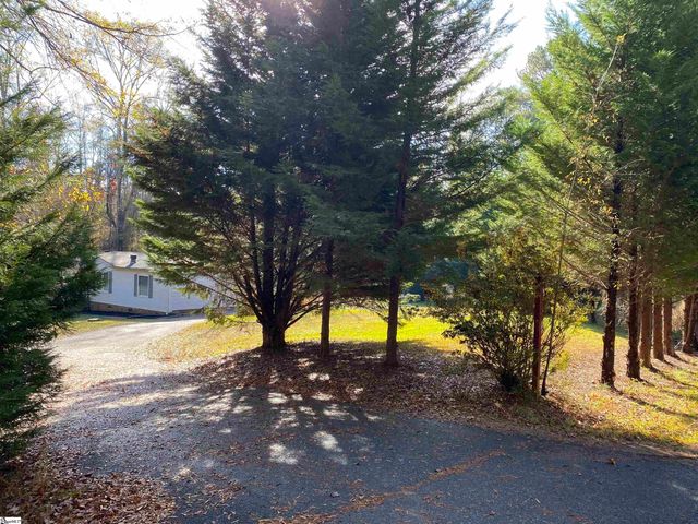 1080 Miller Farm Road, Inman, SC 29349