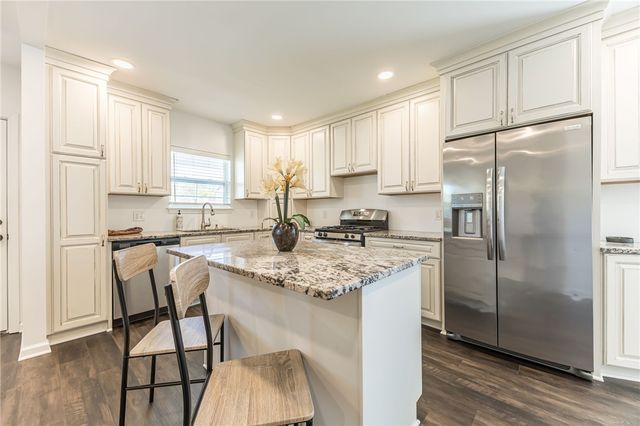 1201 Bay Street, Rochester, NY 14609