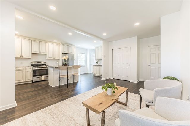 1201 Bay Street, Rochester, NY 14609