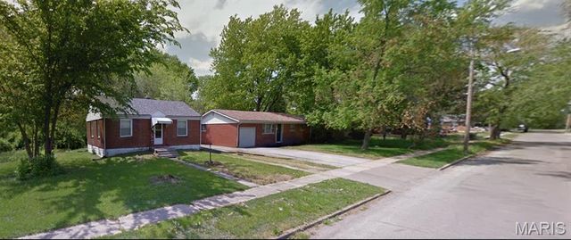 1337 N 43rd Street, East St Louis, IL 62204
