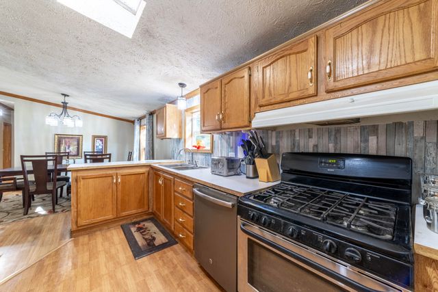 11327 N 550 E 7, Demotte, IN 46310